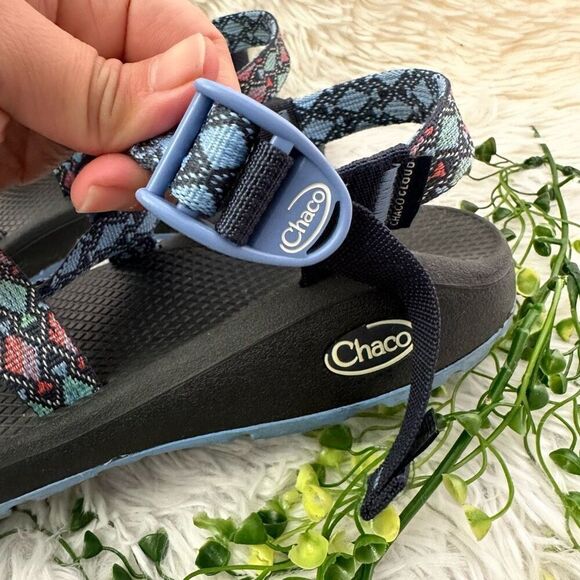 Chaco Z Cloud Outdoor Hiking Sandals Blue/Pink Aztec Print Womens Sz 8 - Picture 4 of 7